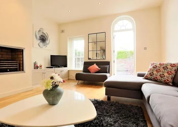 Cosy Entire Home Leicester Square