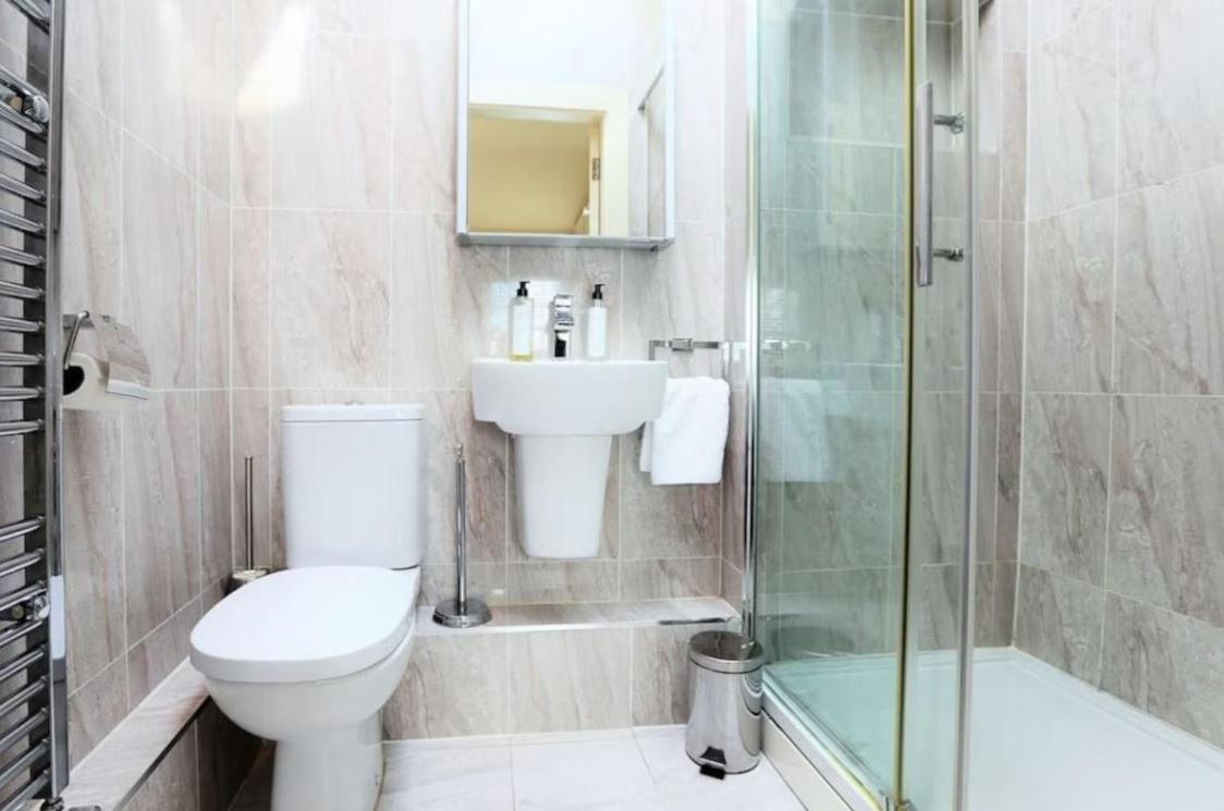 Cosy Entire Leicester Square *